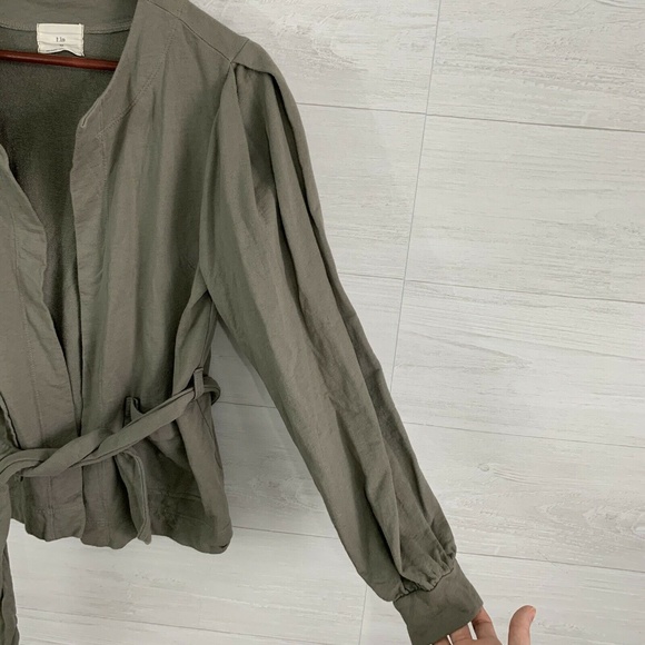 t. la Open Front Tie Waist Balloon Slv Cardigan - Picture 2 of 6